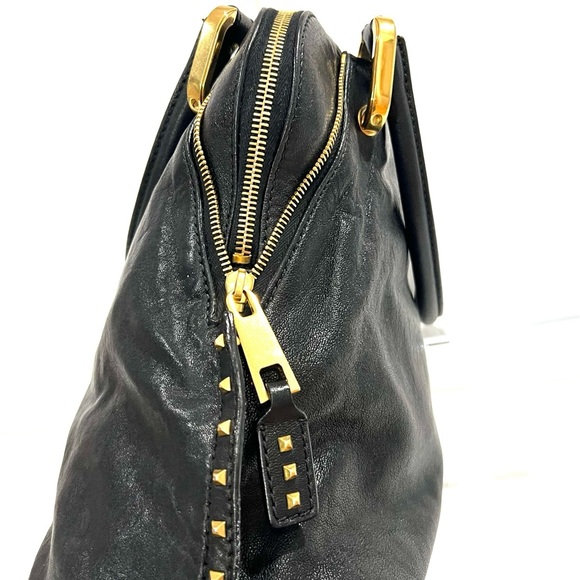 👜 Marc Jacobs Bag - Luxury Handbag Giveaway - Picture 2 of 9